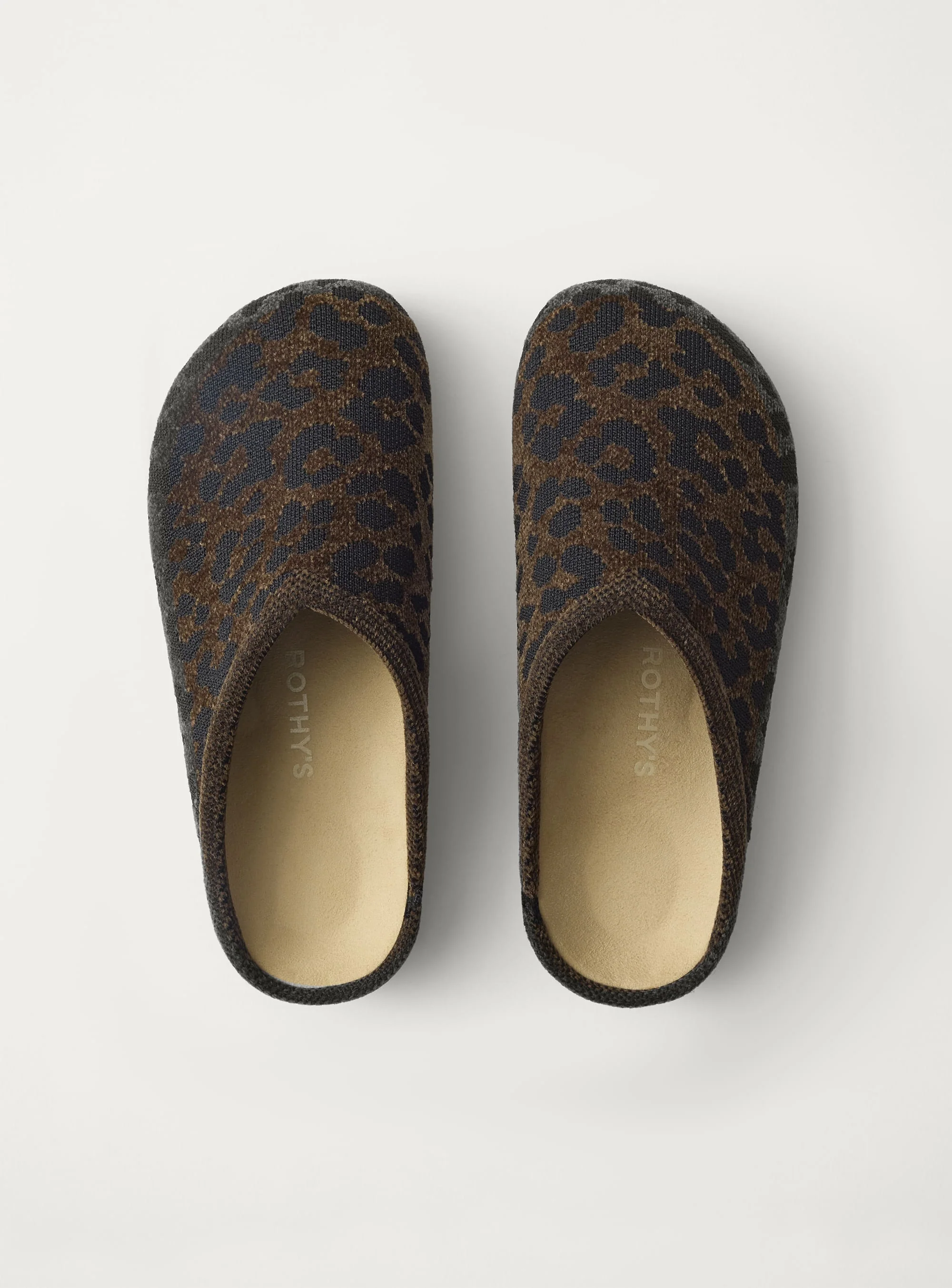The Casual Clog - ReVelvet™ Cheetah