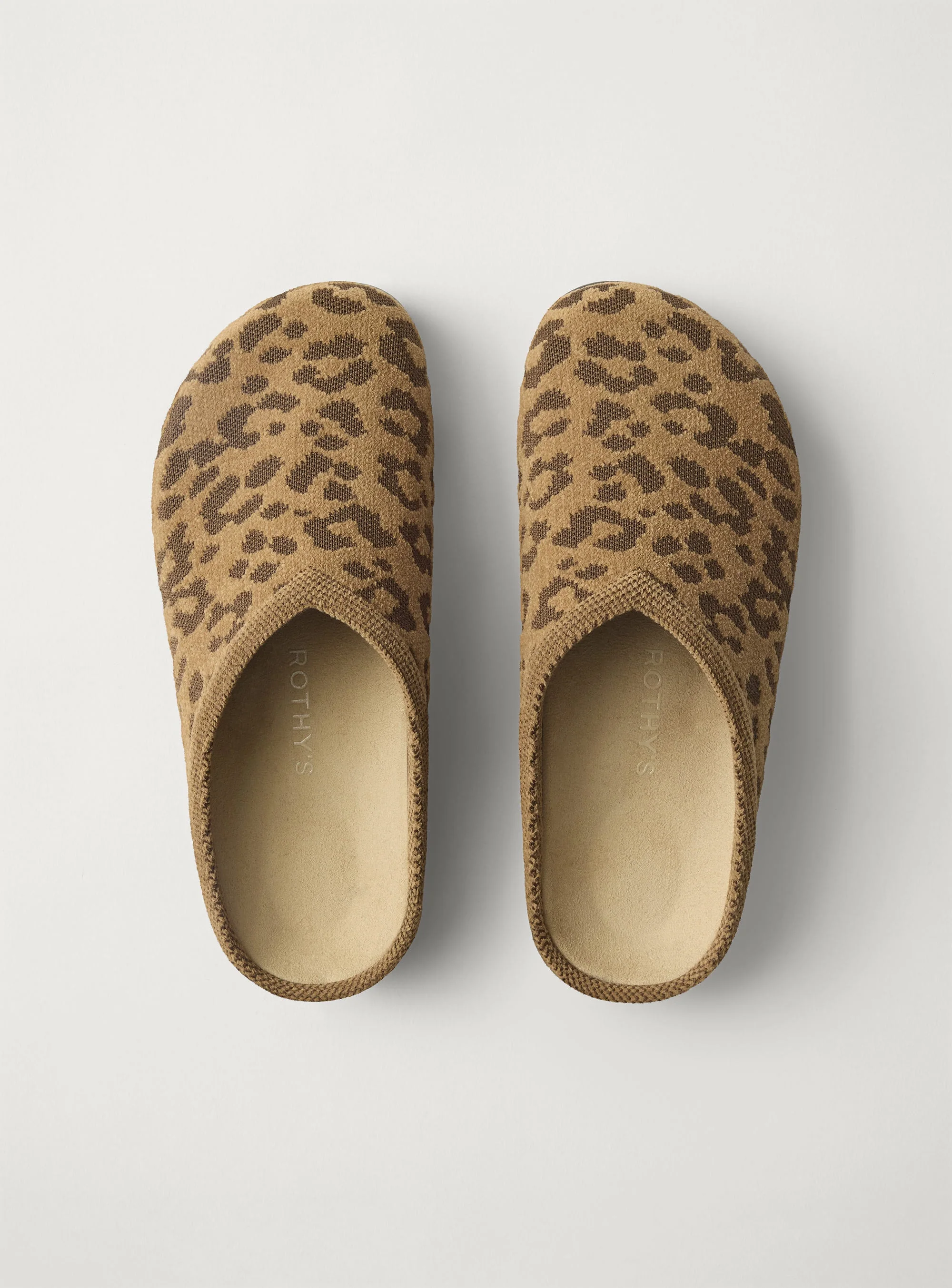 The Casual Clog - ReVelvet™ Khaki Cat