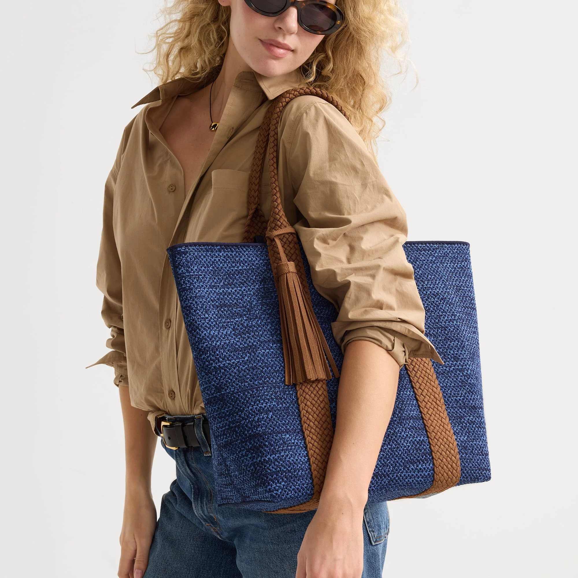 The Lightweight Tote - Dusk Open-Knit - Image 3